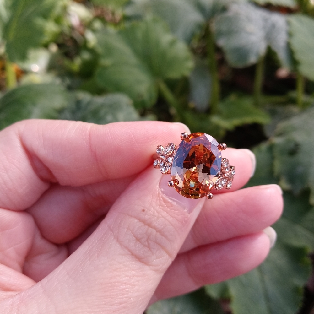 Ring - Picture 7 of 8